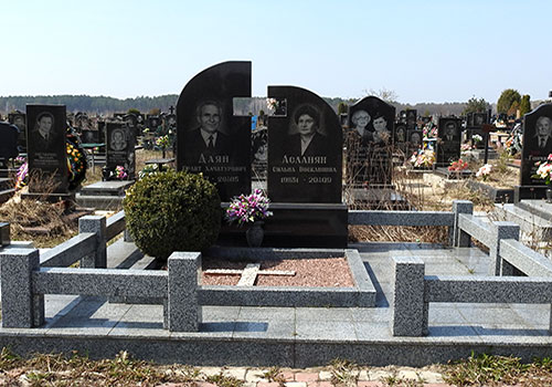 Подвійні пам'ятники 