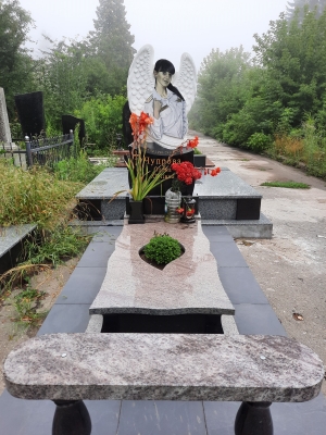 Гарний пам'ятник